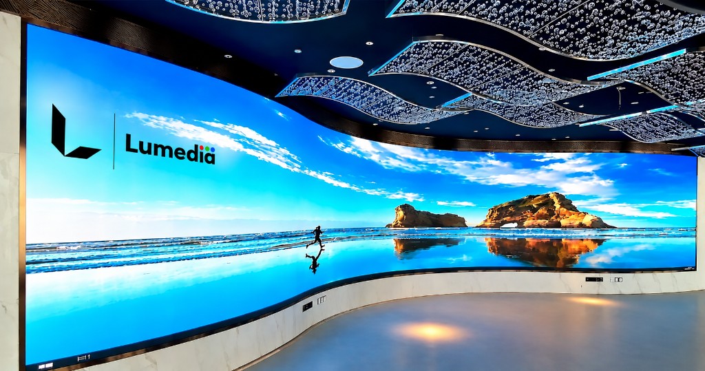 Indoor LED screen installation